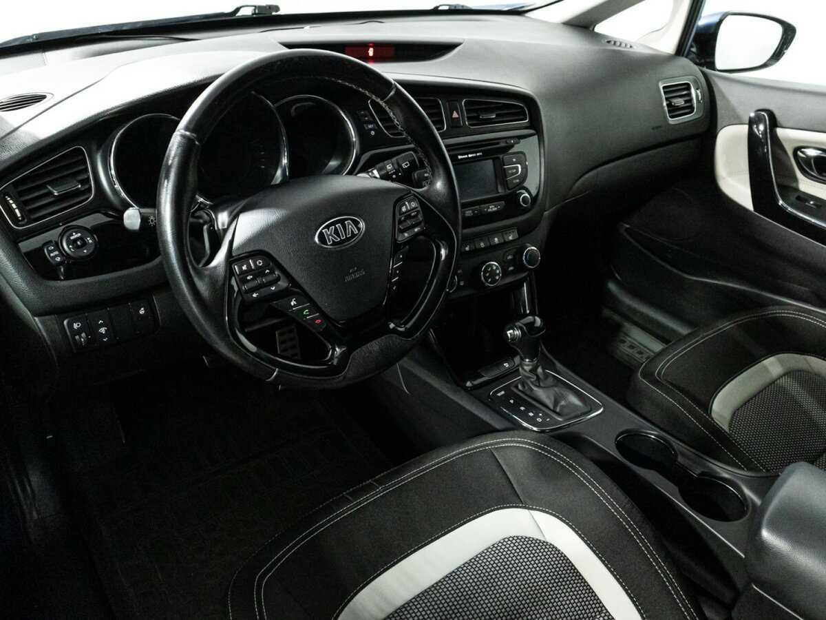 Купить Kia Ceed, 2014, 113 310 км.. Фото: #10