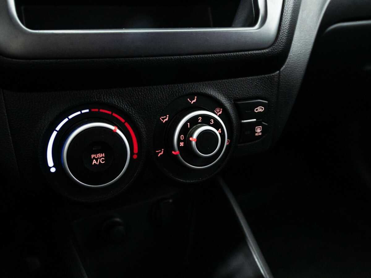 Купить Kia Rio, 2012, 160 485 км.. Фото: #14