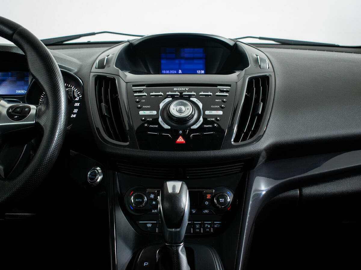 Купить Ford Kuga, 2013, 258 280 км.. Фото: #9