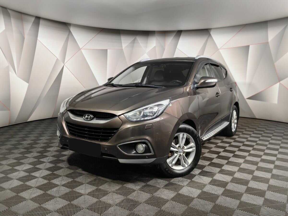 Купить Hyundai ix35, 2013, 267 080 км.. Посмотреть фото