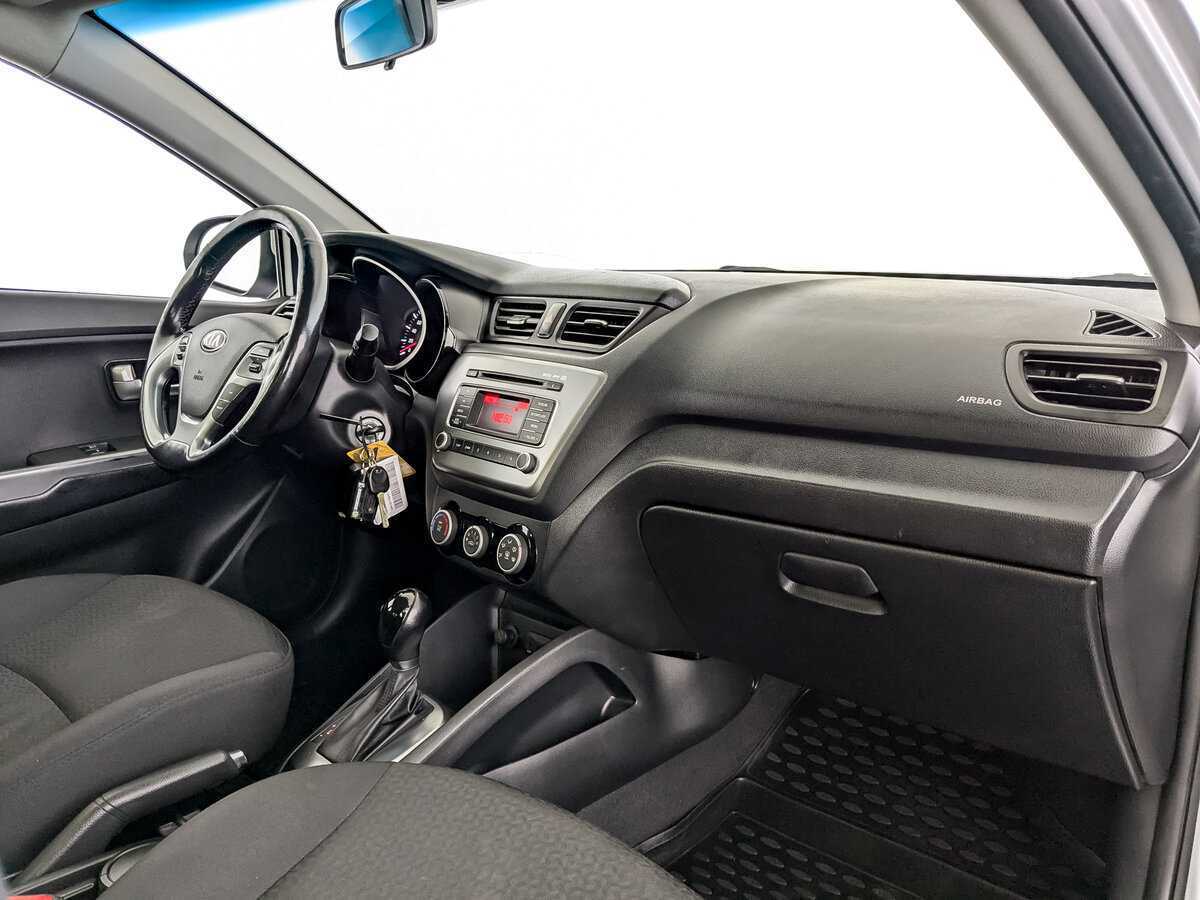 Купить Kia Rio, 2016, 111 223 км.. Фото: #8