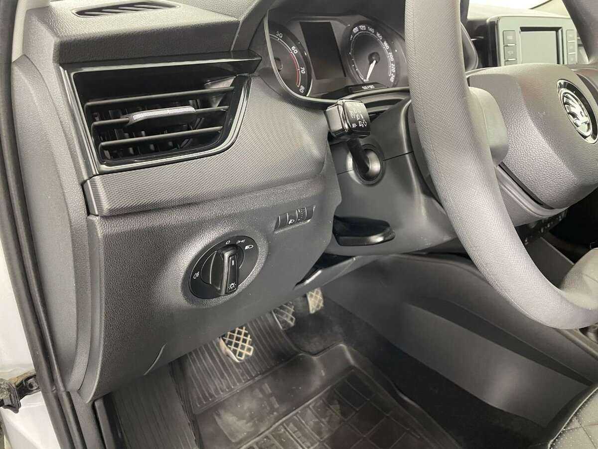Купить Skoda Rapid, 2021, 42 737 км.. Фото: #8