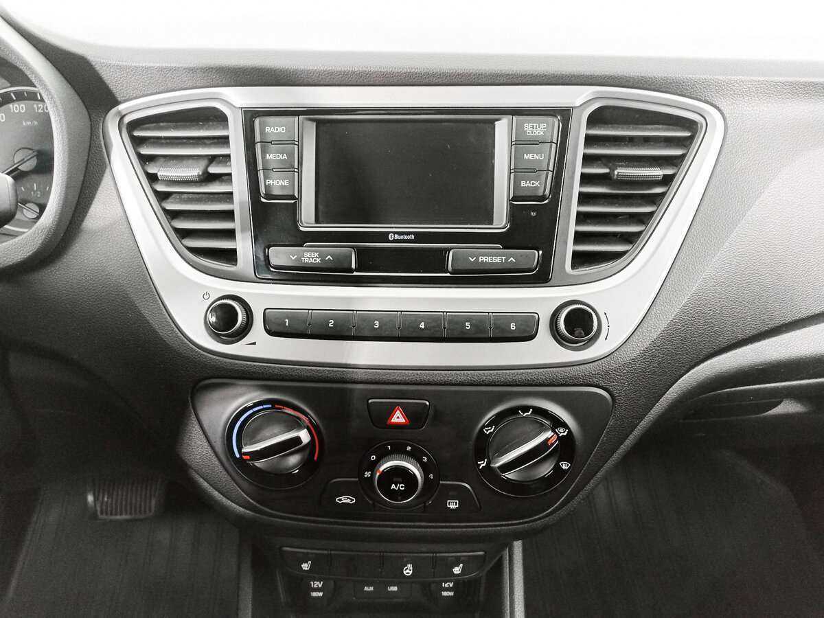 Купить Hyundai Solaris, 2017, 48 102 км.. Фото: #14