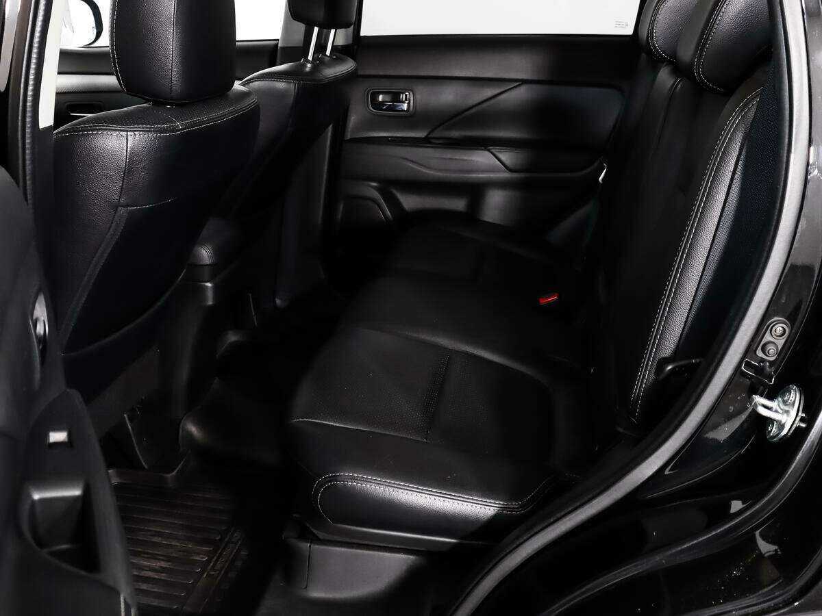 Купить Mitsubishi Outlander, 2014, 162 739 км.. Фото: #10