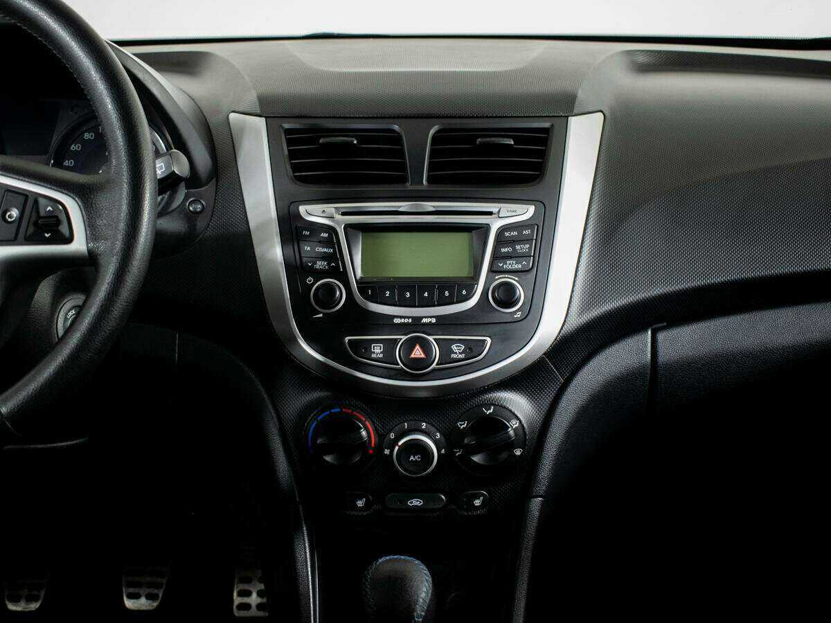 Купить Hyundai Solaris, 2012, 159 677 км.. Фото: #8