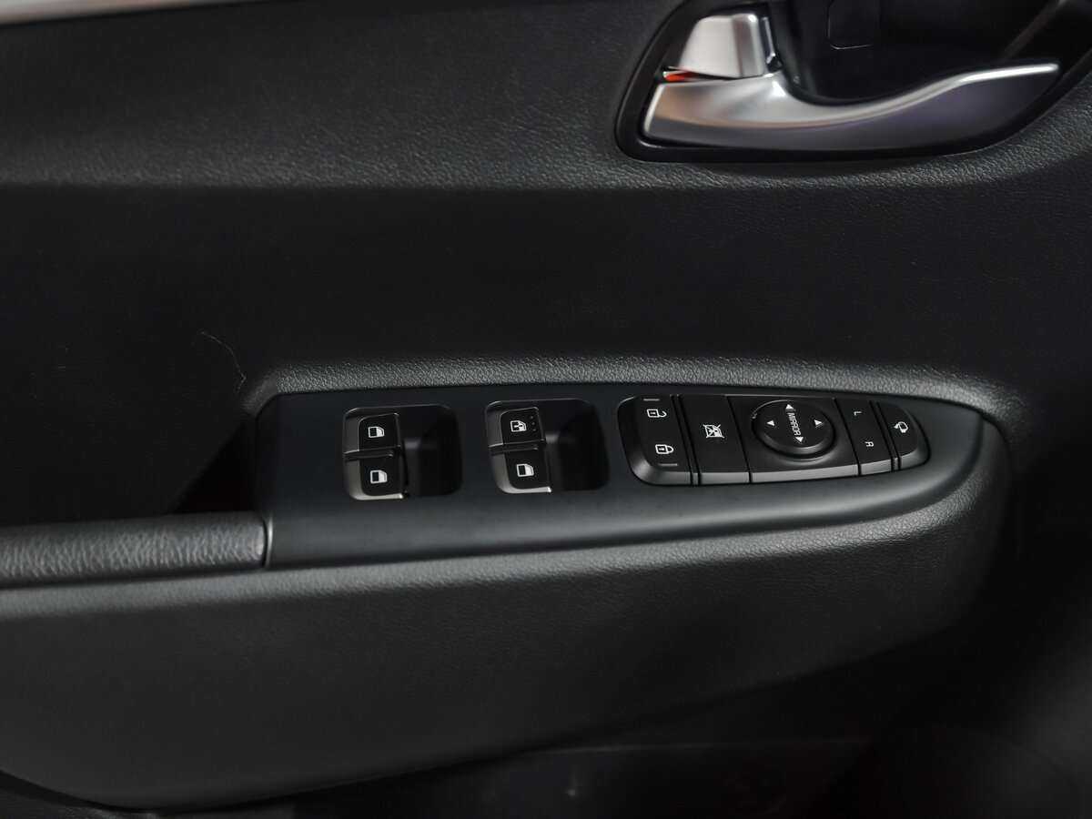 Купить Kia Rio, 2021, 50 275 км.. Фото: #12