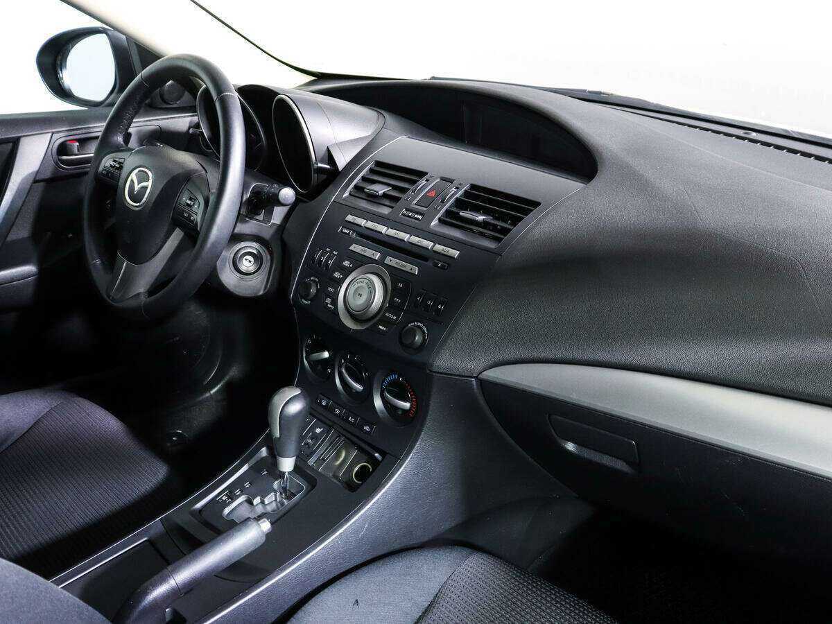 Купить Mazda 3, 2012, 172 625 км.. Фото: #8