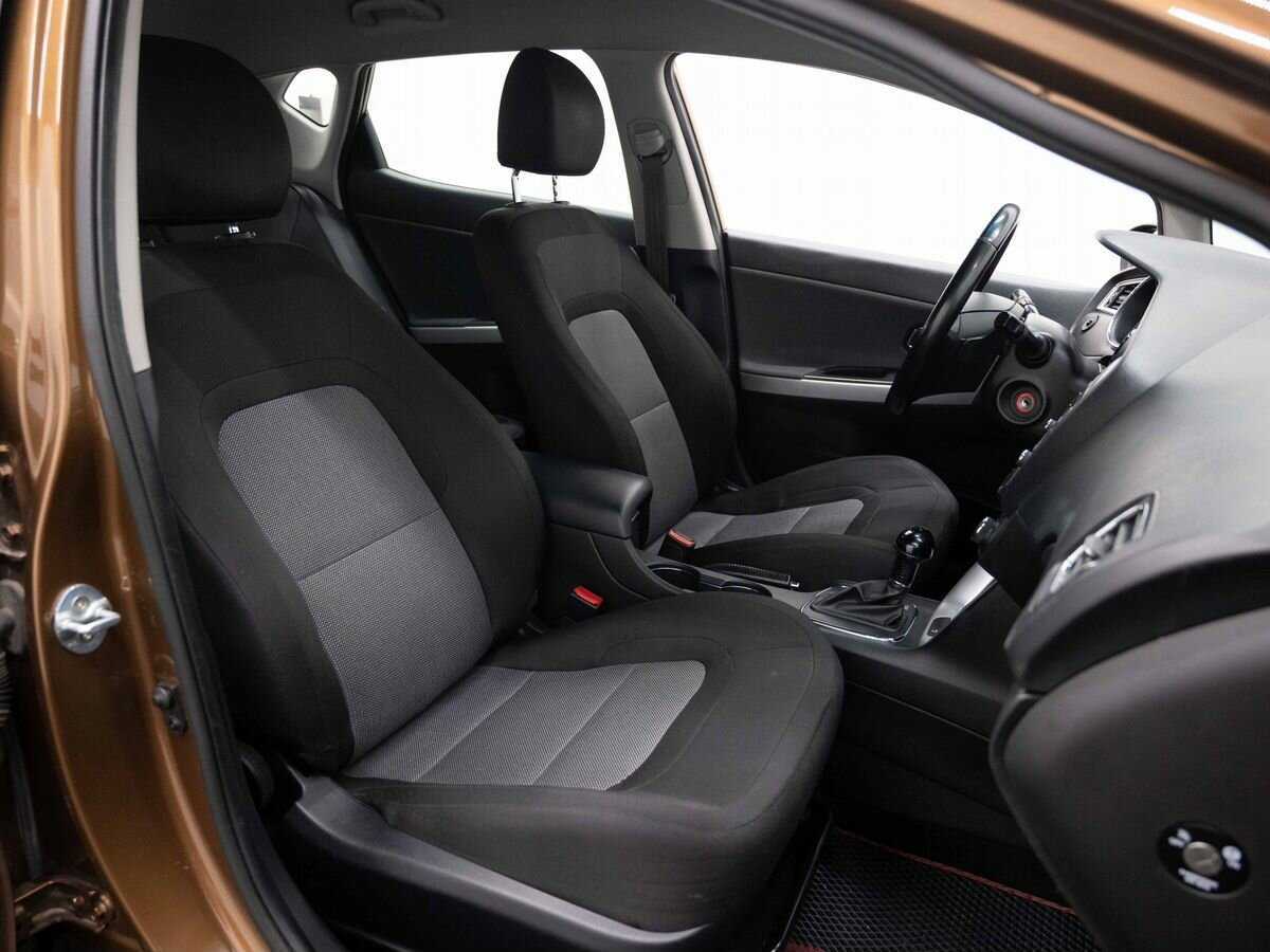 Купить Kia Ceed, 2017, 142 000 км.. Фото: #11