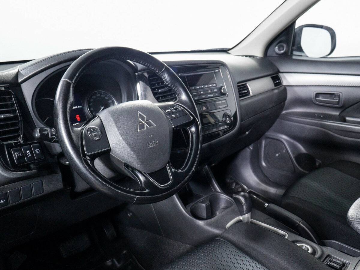 Купить Mitsubishi Outlander, 2015, 126 709 км.. Фото: #10