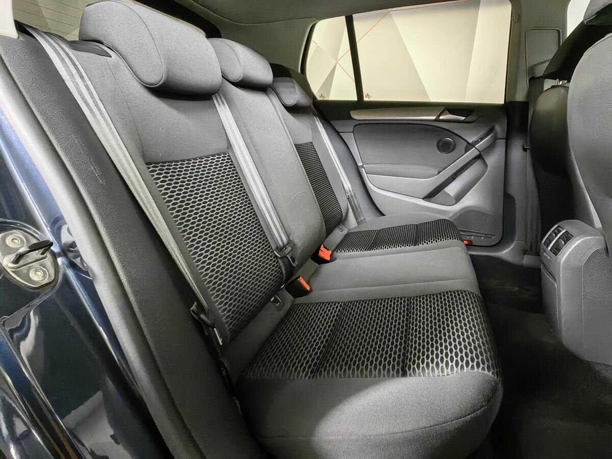 Купить Volkswagen Golf, 2012, 135 668 км.. Фото: #11