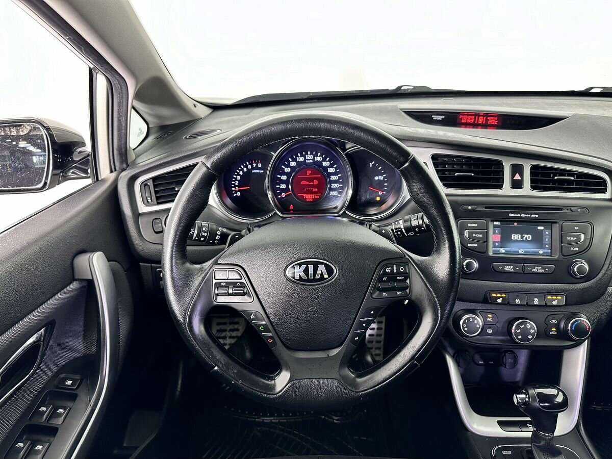 Купить Kia Ceed, 2014, 75 320 км.. Фото: #11
