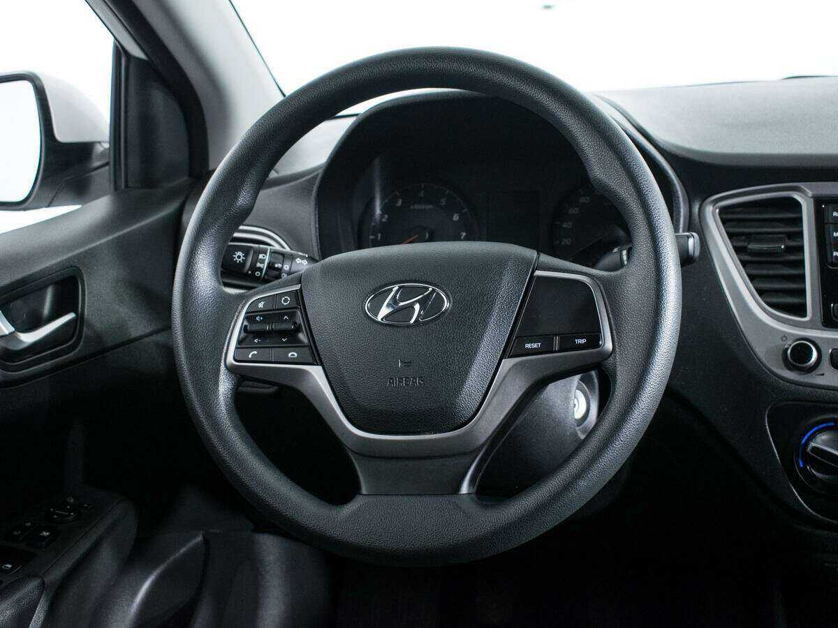 Купить Hyundai Solaris, 2021, 66 811 км.. Фото: #13