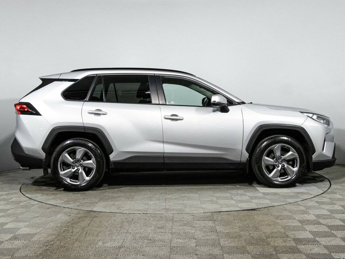 Купить Toyota RAV4, 2020, 70 314 км.. Фото: #3