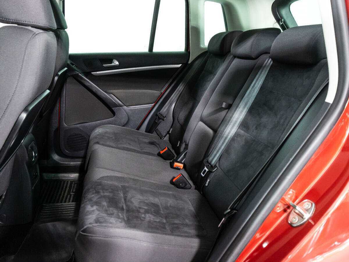 Купить Volkswagen Tiguan, 2012, 132 904 км.. Фото: #9