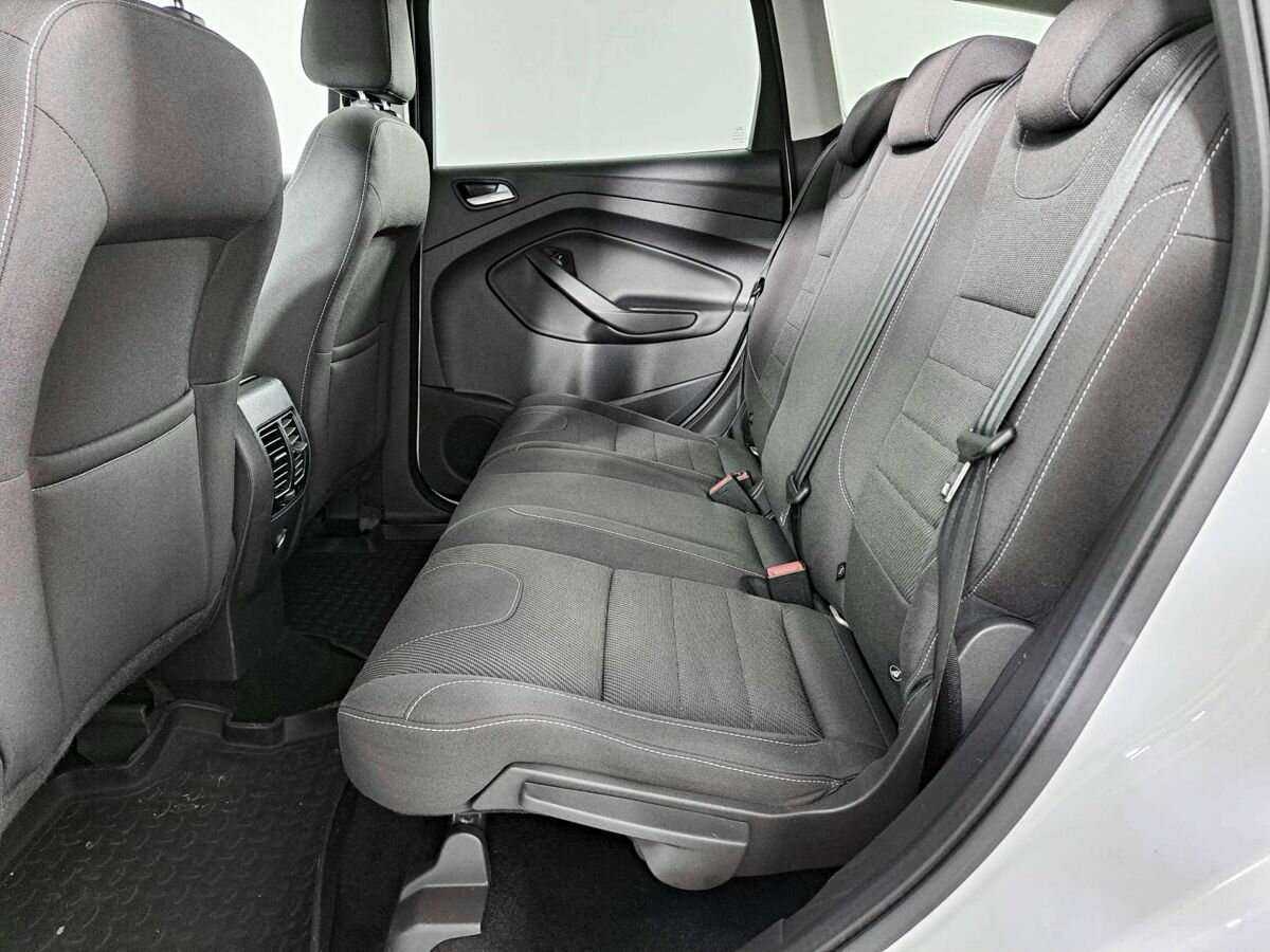 Купить Ford Kuga, 2015, 173 794 км.. Фото: #9