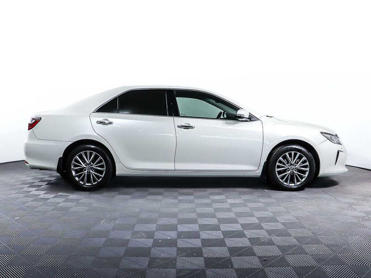 Купить Toyota Camry, 2017, 222 516 км.. Фото: #0
