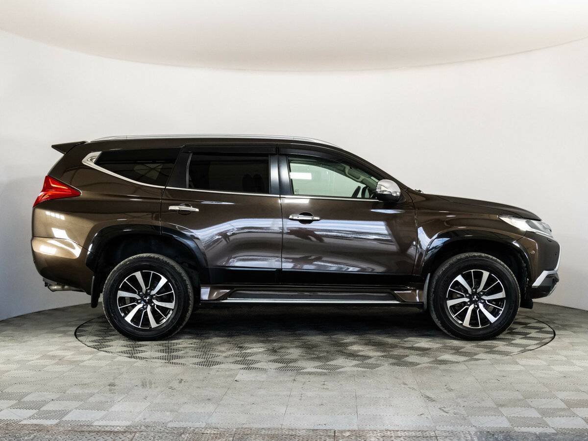 Купить Mitsubishi Pajero Sport, 2019, 200 578 км.. Фото: #4