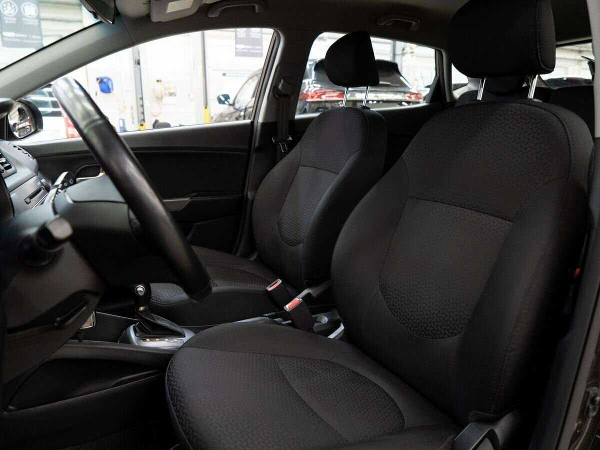 Купить Kia Rio, 2015, 88 315 км.. Фото: #5