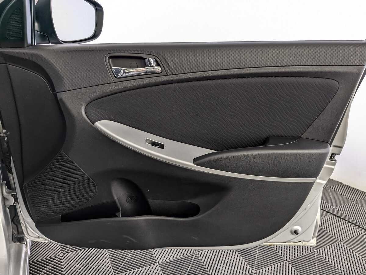 Купить Hyundai Solaris, 2012, 193 166 км.. Фото: #20