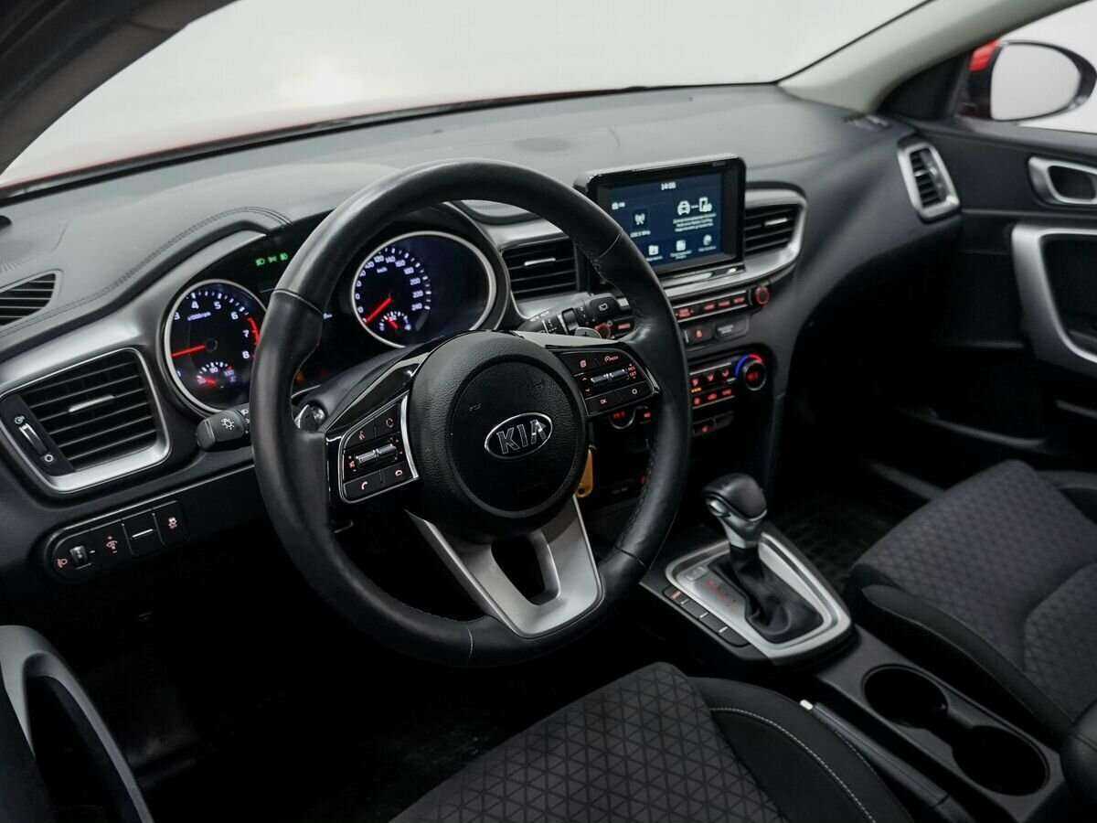 Купить Kia Ceed, 2018, 27 000 км.. Фото: #12