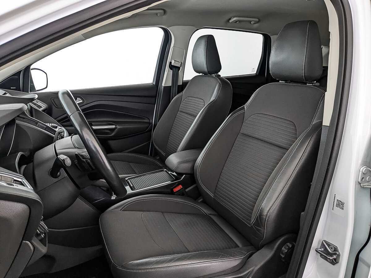 Купить Ford Kuga, 2018, 58 436 км.. Фото: #19