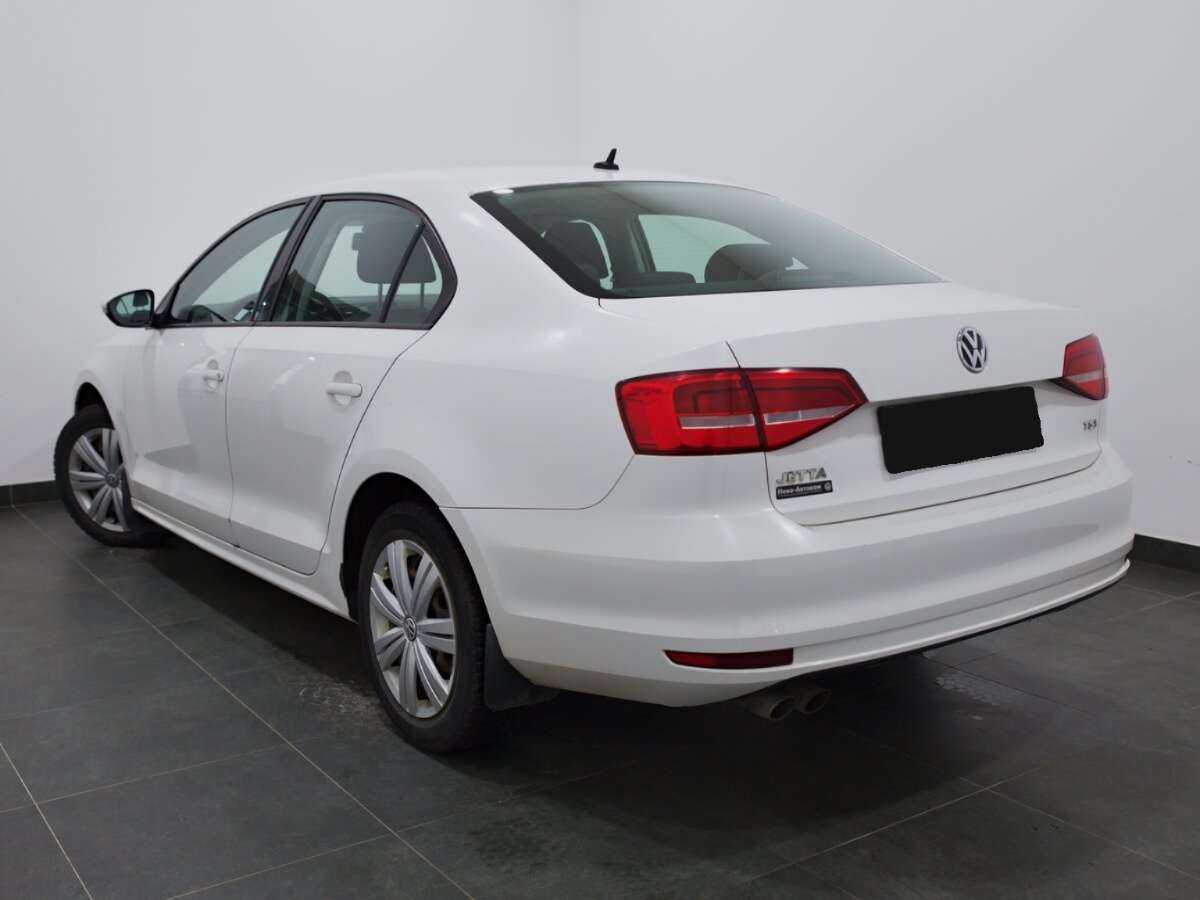 Купить Volkswagen Jetta, 2015, 144 689 км.. Фото: #2
