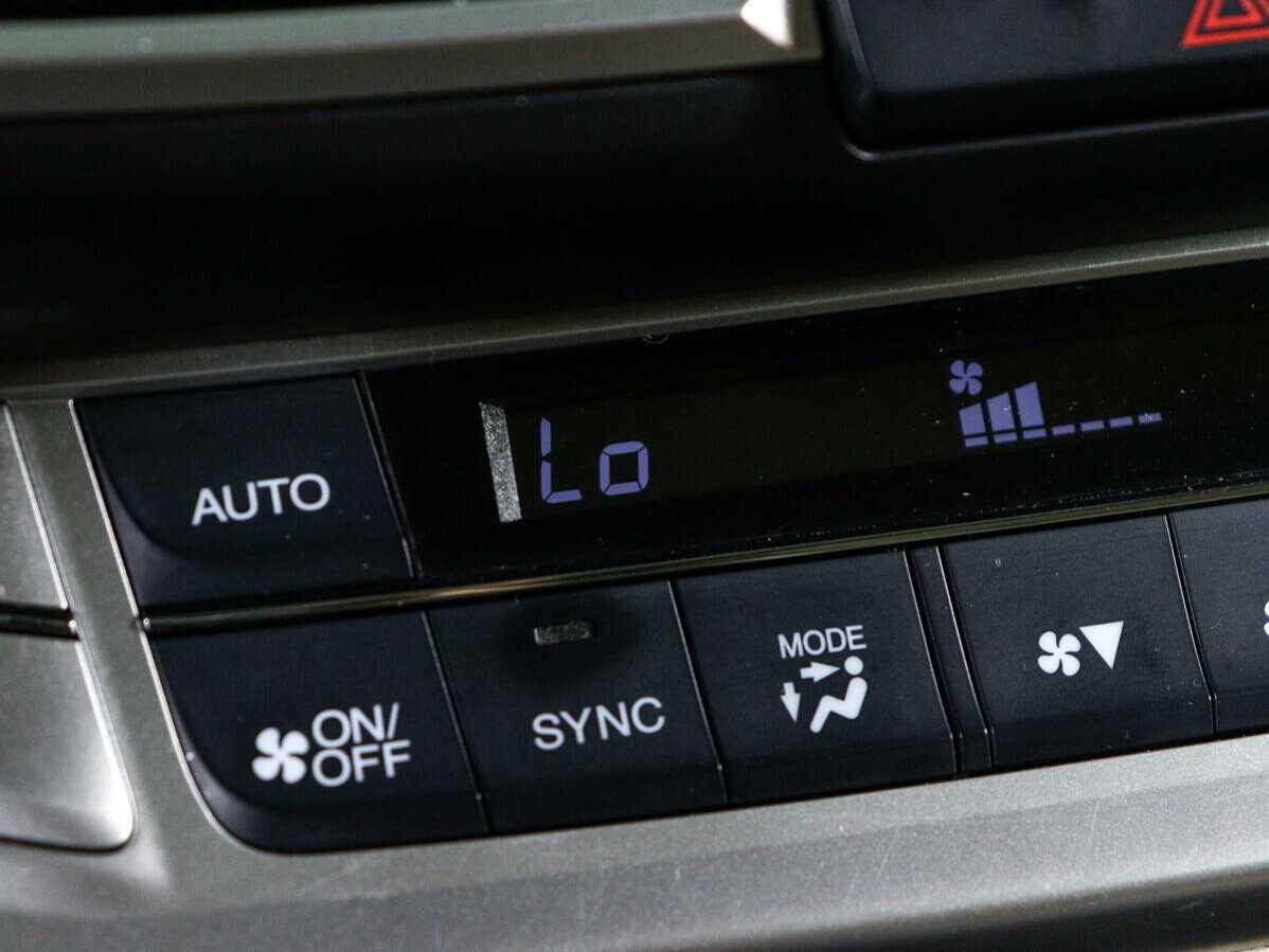 Купить Honda Accord, 2012, 78 435 км.. Фото: #17