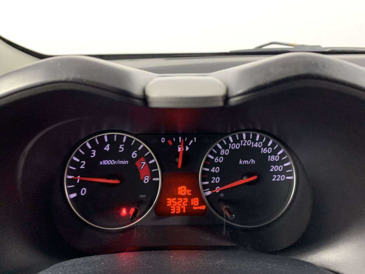 Купить Nissan Note, 2012, 352 218 км.. Фото: #8