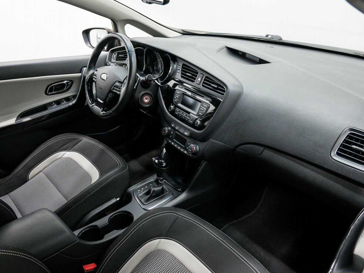 Купить Kia Ceed, 2014, 97 899 км.. Фото: #7