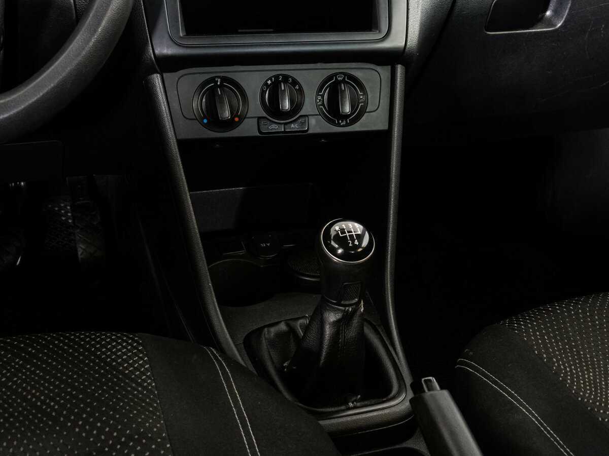 Купить Volkswagen Polo, 2017, 202 000 км.. Фото: #9
