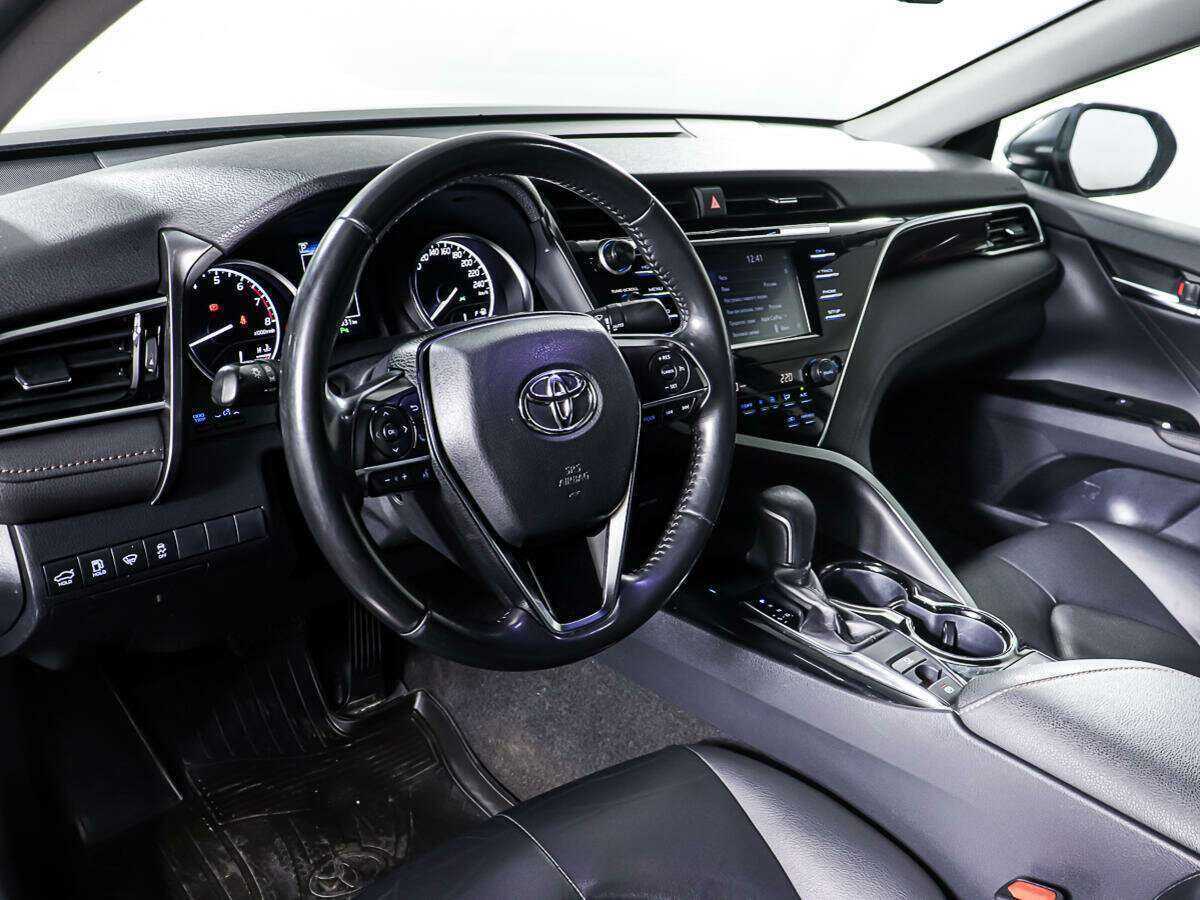 Купить Toyota Camry, 2020, 189 030 км.. Фото: #7