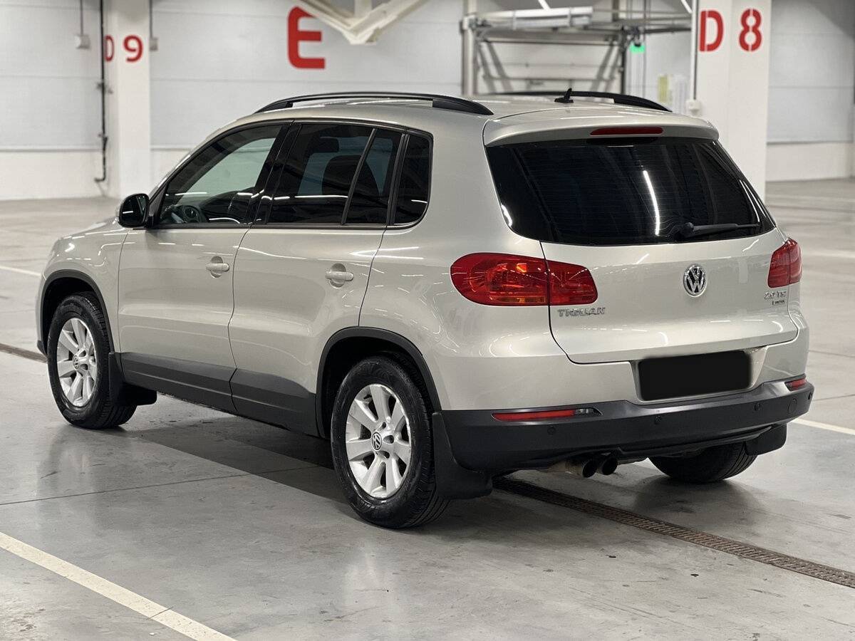 Купить Volkswagen Tiguan, 2012, 179 371 км.. Фото: #6