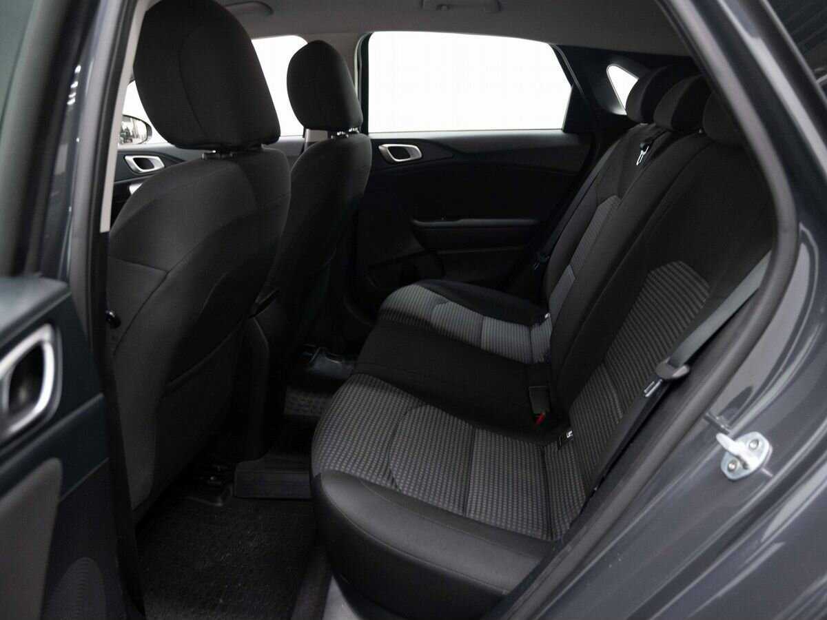 Купить Kia Ceed, 2018, 81 840 км.. Фото: #8