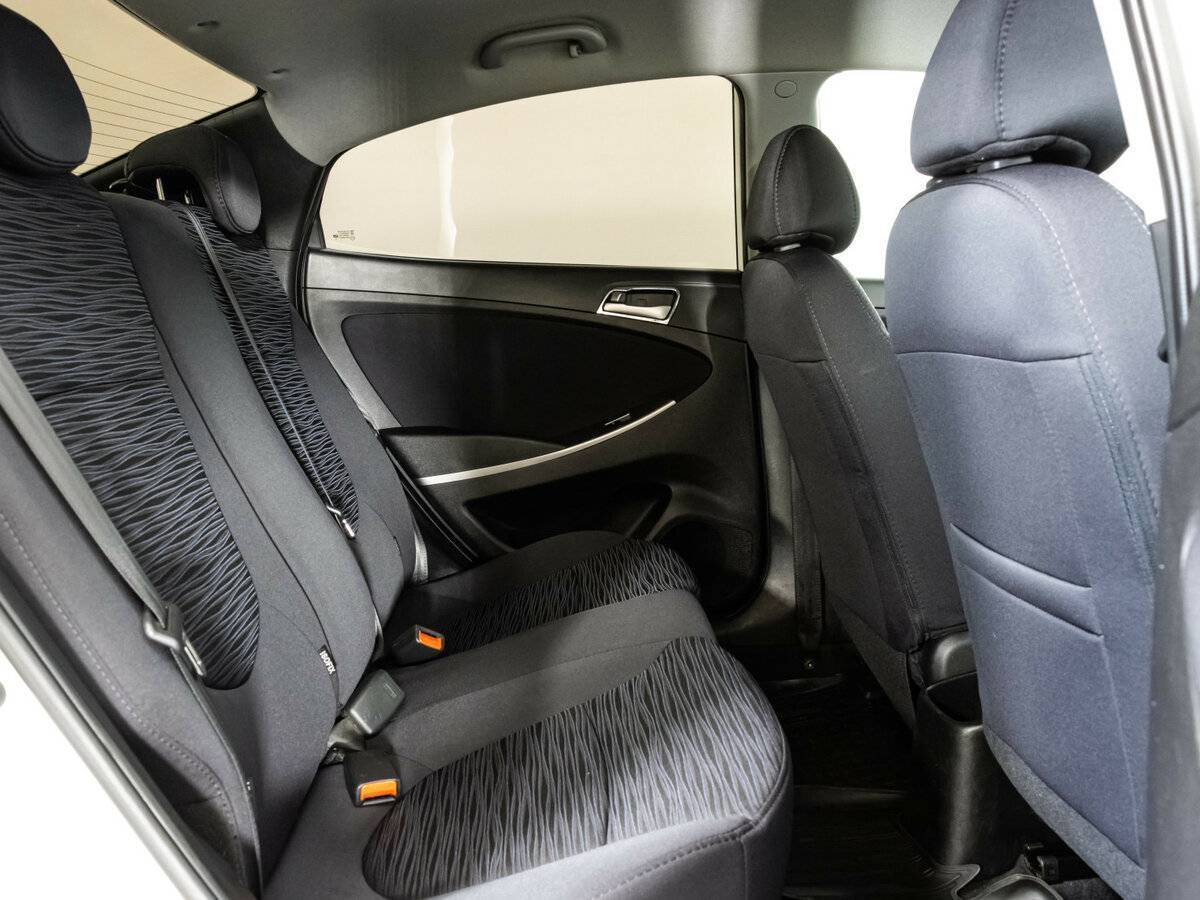 Купить Hyundai Solaris, 2016, 112 982 км.. Фото: #11