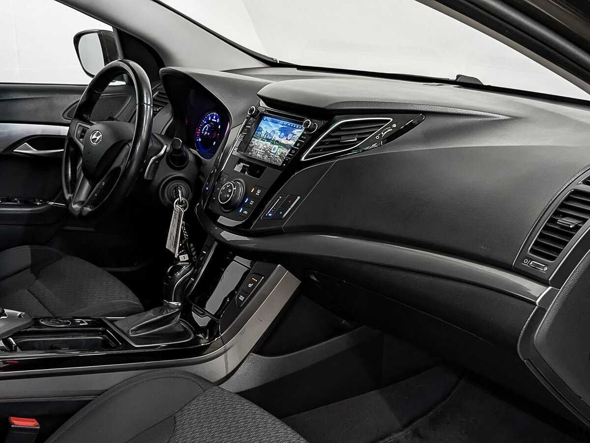 Купить Hyundai i40, 2015, 183 023 км.. Фото: #10