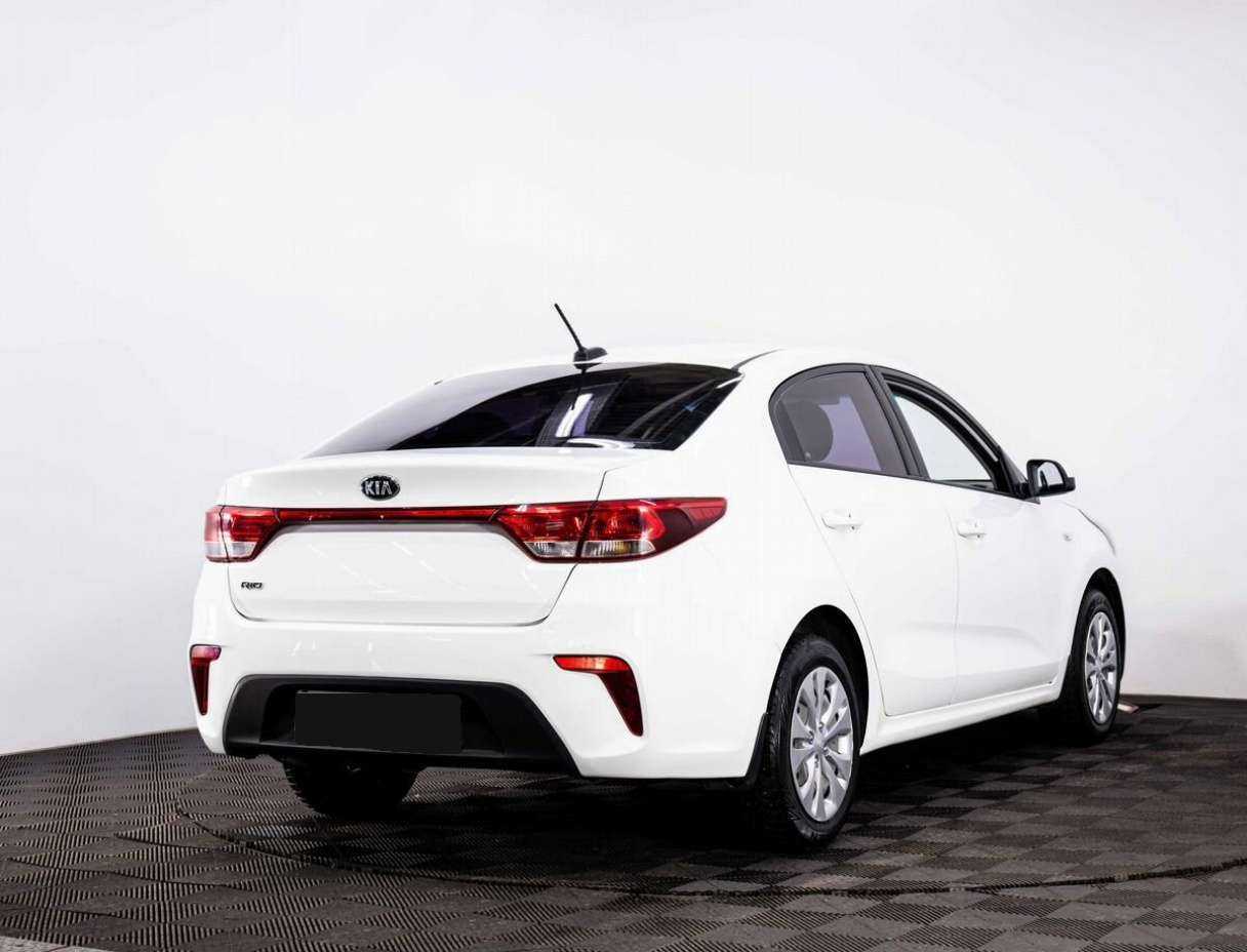 Купить Kia Rio, 2018, 139 000 км.. Фото: #5