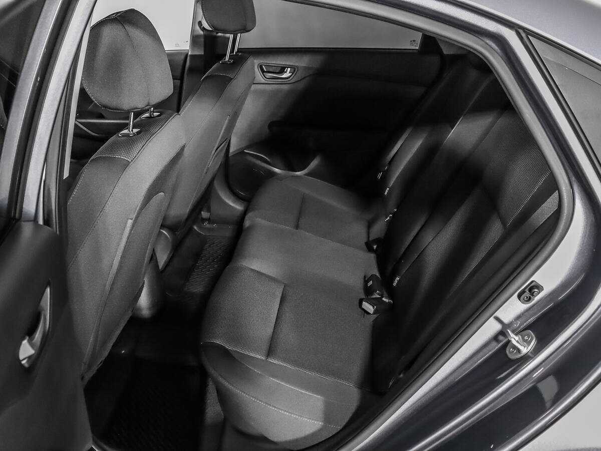 Купить Hyundai Solaris, 2017, 149 329 км.. Фото: #9