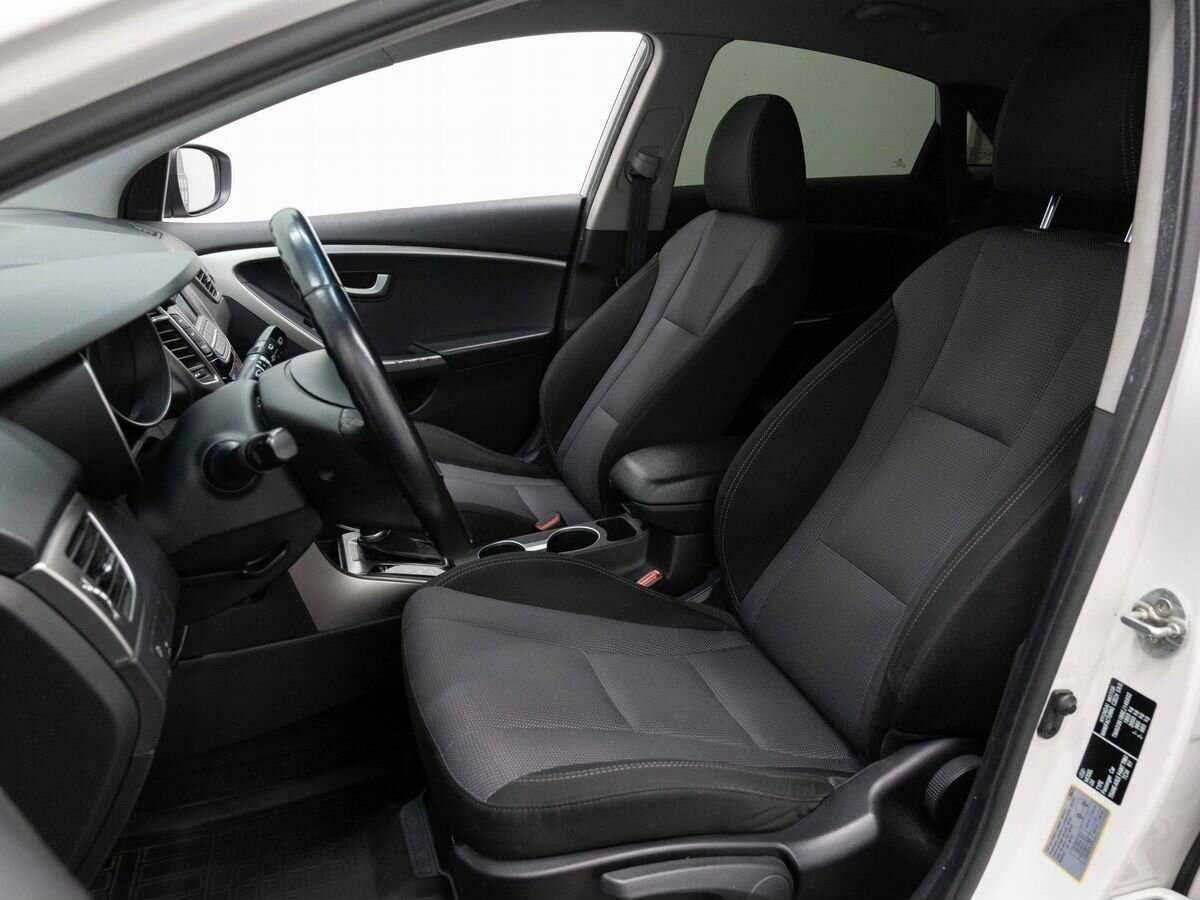 Купить Hyundai i30, 2013, 177 420 км.. Фото: #7