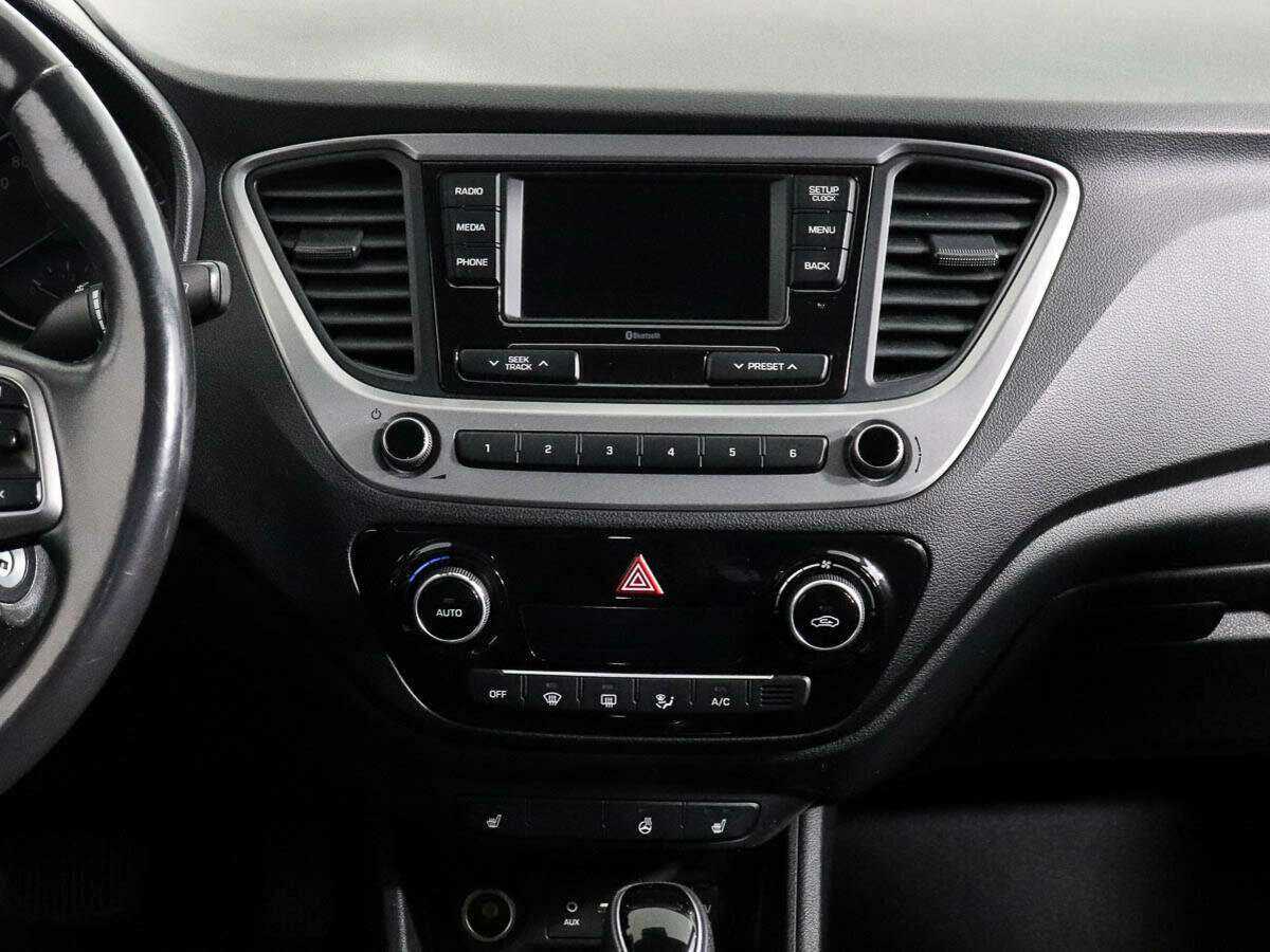 Купить Hyundai Solaris, 2017, 136 131 км.. Фото: #10