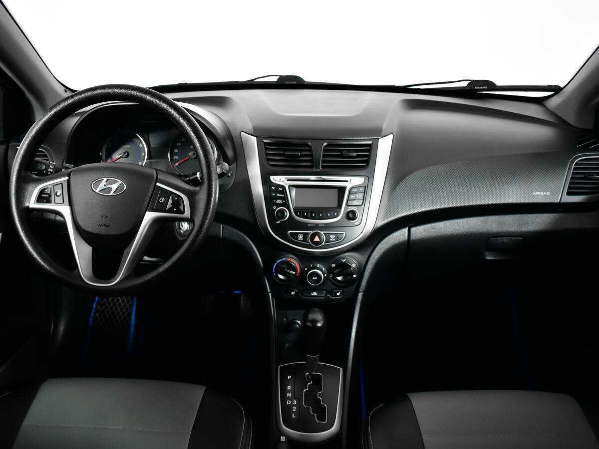 Купить Hyundai Solaris, 2013, 197 267 км.. Фото: #9