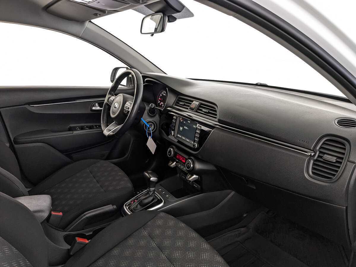 Купить Kia Rio, 2018, 101 621 км.. Фото: #10