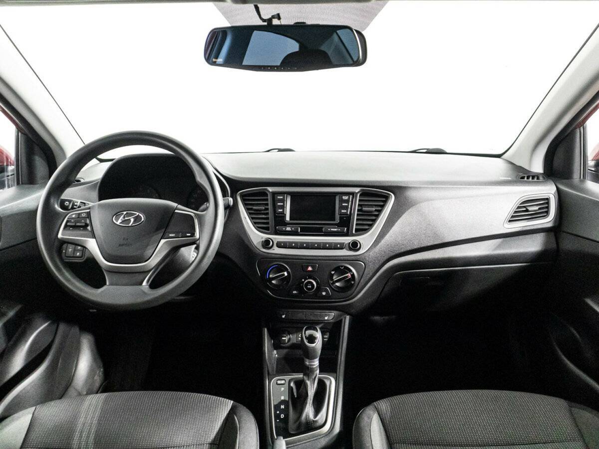 Купить Hyundai Solaris, 2018, 154 973 км.. Фото: #12
