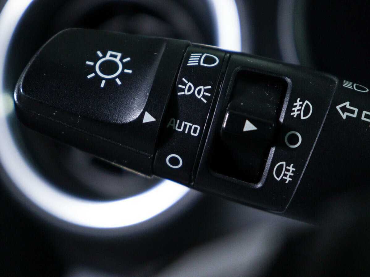 Купить Kia Cerato, 2019, 108 340 км.. Фото: #15