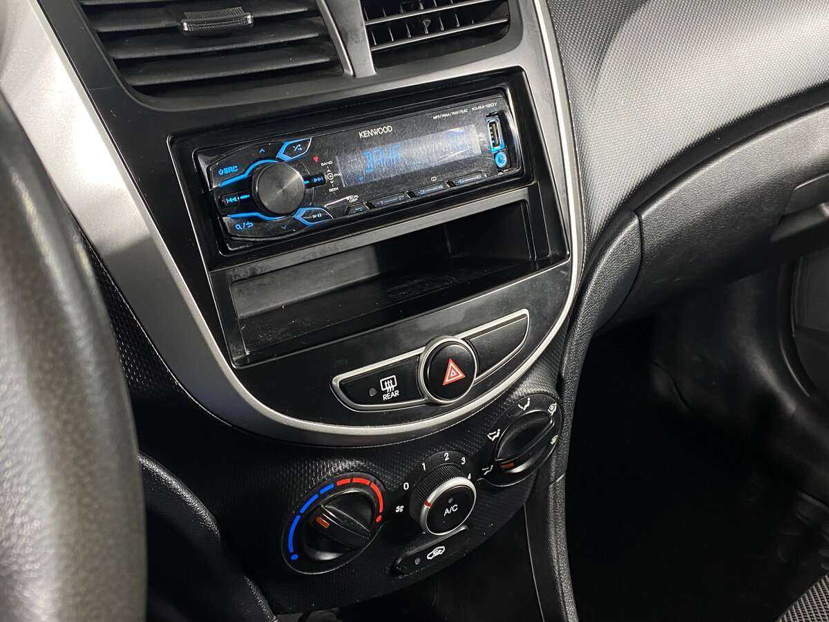 Купить Hyundai Solaris, 2014, 102 500 км.. Фото: #12