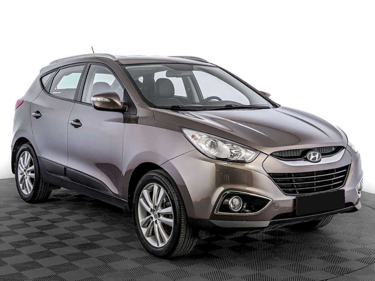 Купить Hyundai ix35, 2012, 64 800 км.. Фото: #2