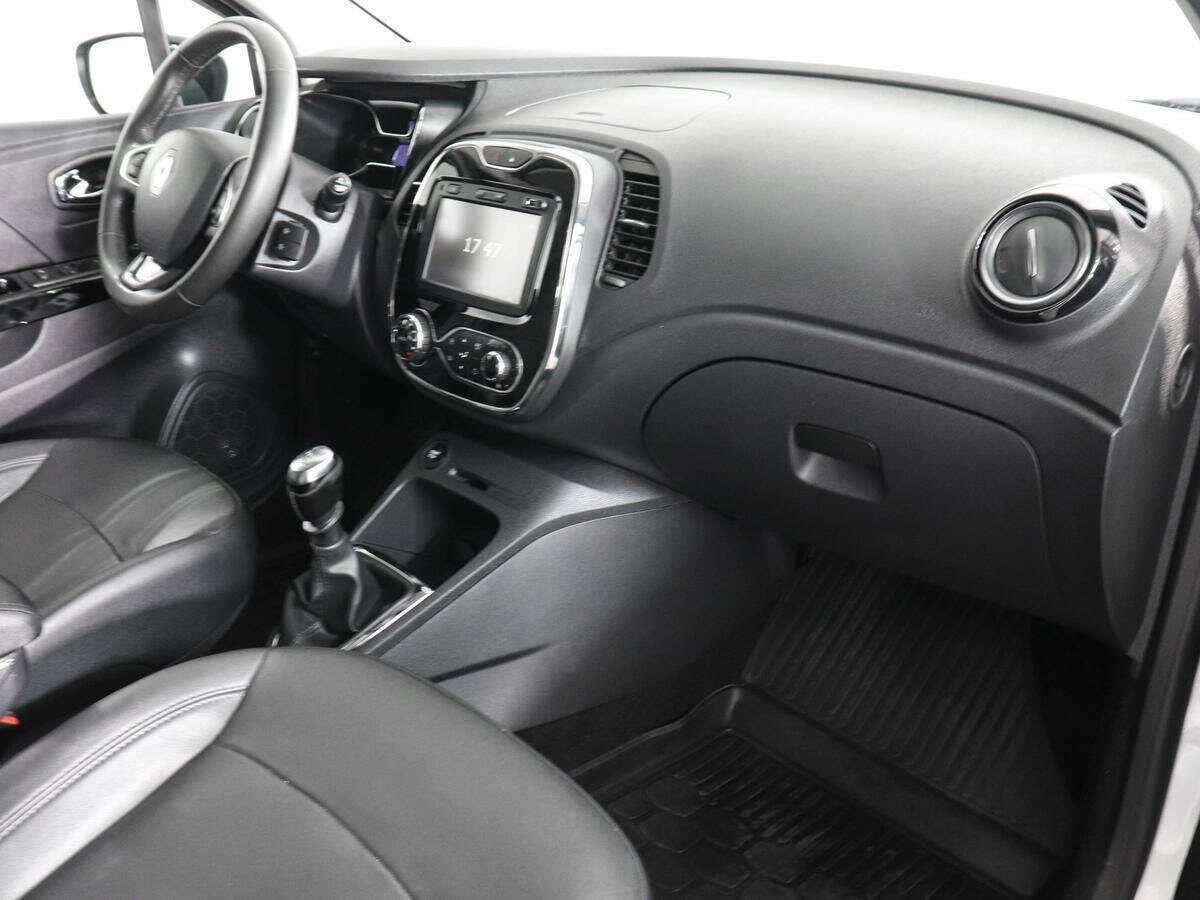 Купить Renault Kaptur, 2017, 68 801 км.. Фото: #9