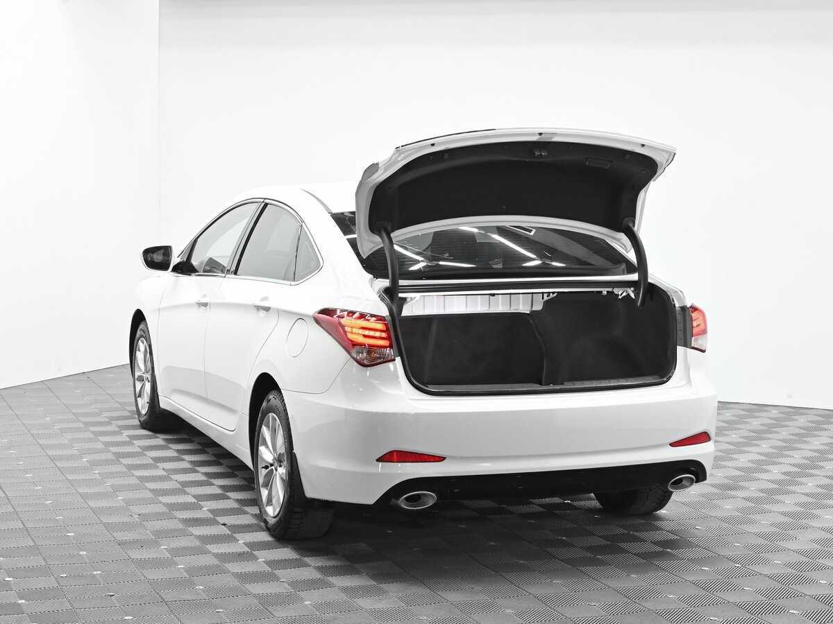 Купить Hyundai i40, 2016, 182 000 км.. Фото: #4