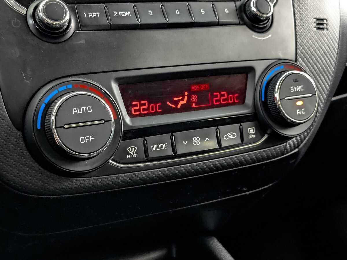 Купить Kia Cerato, 2019, 94 415 км.. Фото: #16