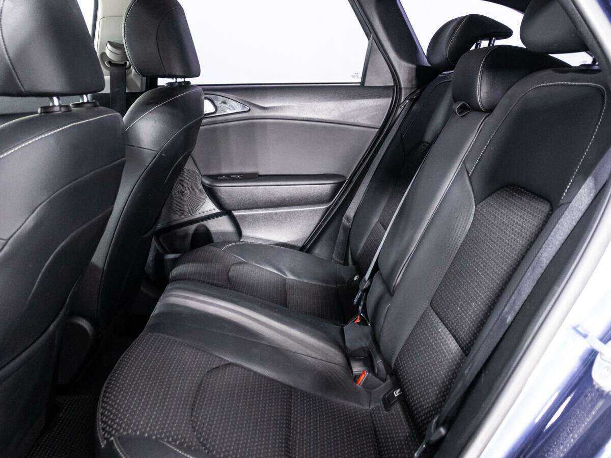 Купить Kia Ceed, 2019, 132 819 км.. Фото: #9