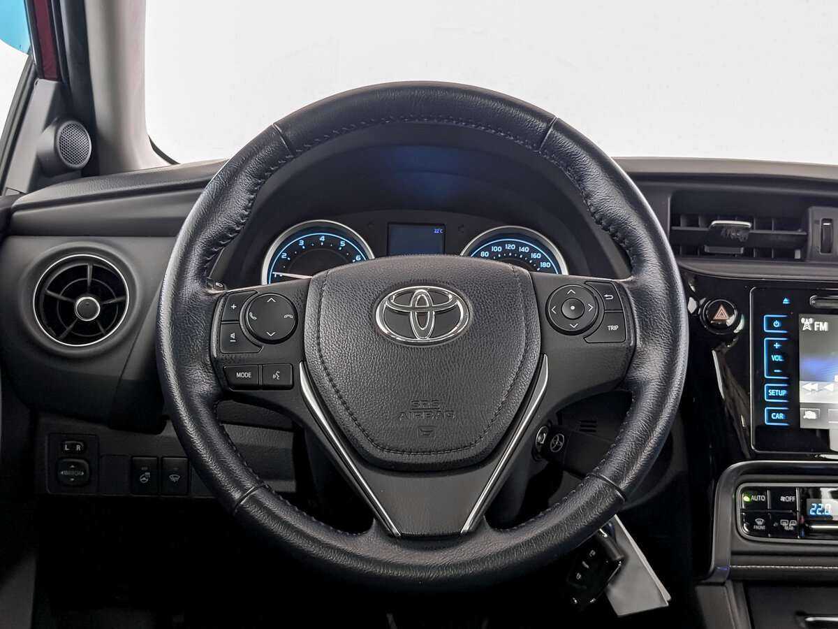 Купить Toyota Corolla, 2018, 123 439 км.. Фото: #19